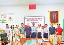 精准视导助力学科发展 深耕课堂赋能教学成长 ——龙华区教科院各学科教研员走进六一教学视导